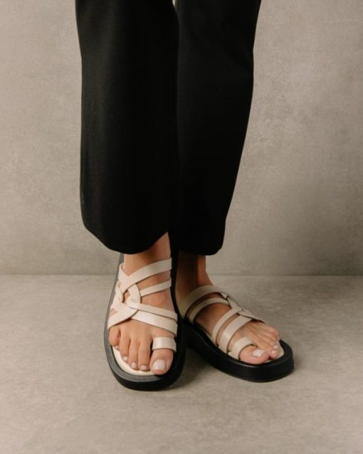 Theshoecabinet.shop058bfea0a6 9