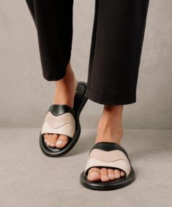 Theshoecabinet.shop06851bce18 7