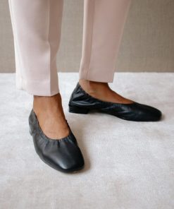 Theshoecabinet.shop083653e07c 1