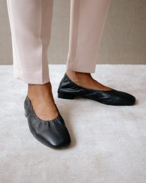 Theshoecabinet.shop083653e07c 1