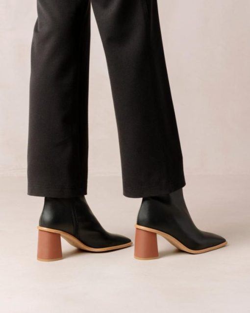 Theshoecabinet.shop0e0d68b260 1