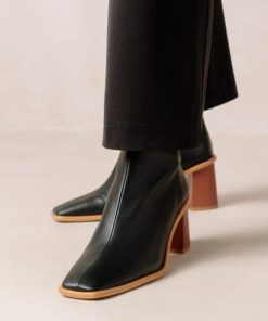 Theshoecabinet.shop0e0d68b260 2