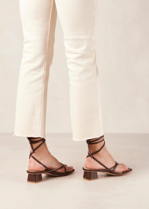 Theshoecabinet.shop0eb45922cb 4