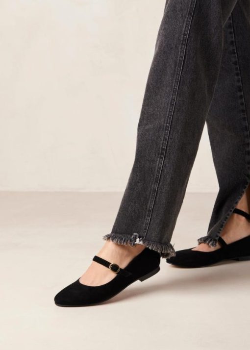 Theshoecabinet.shop21218a1071 3
