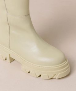 Theshoecabinet.shop30b5a8feab 7