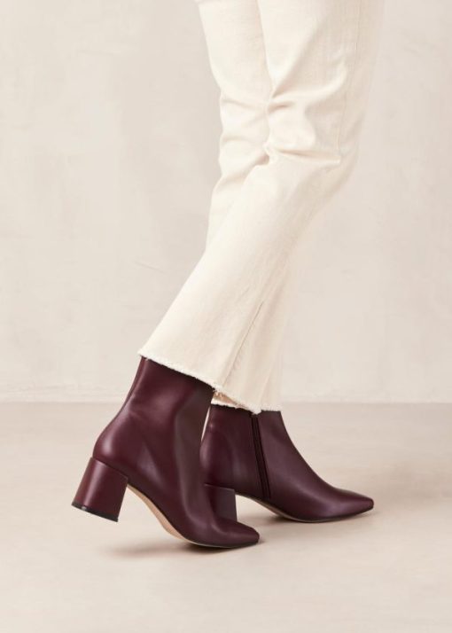 Theshoecabinet.shop314cab4e81 4