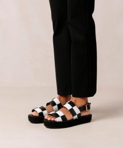 Theshoecabinet.shop328e5ec267 5