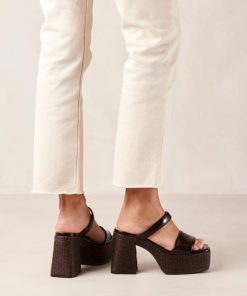 Theshoecabinet.shop432839f5e4 1