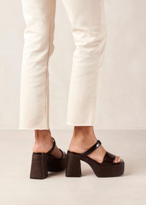 Theshoecabinet.shop432839f5e4 1