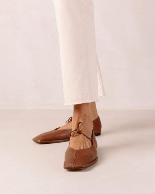 Theshoecabinet.shop457bf8f1c1 4