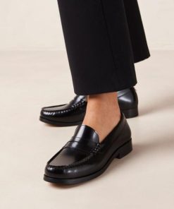 Theshoecabinet.shop496ee2eed9 2