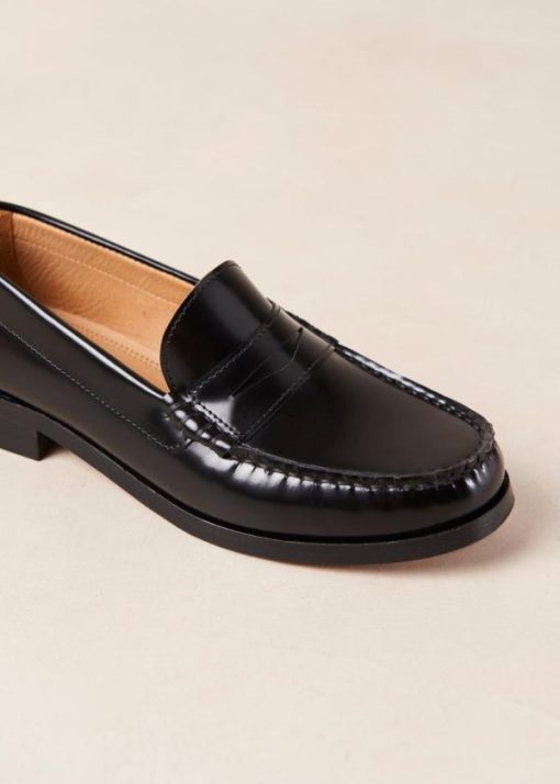 Theshoecabinet.shop496ee2eed9 8