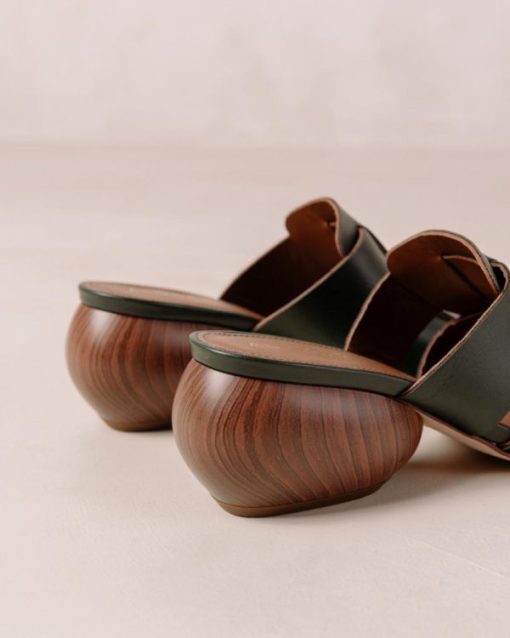 Theshoecabinet.shop4db2e5d942 7
