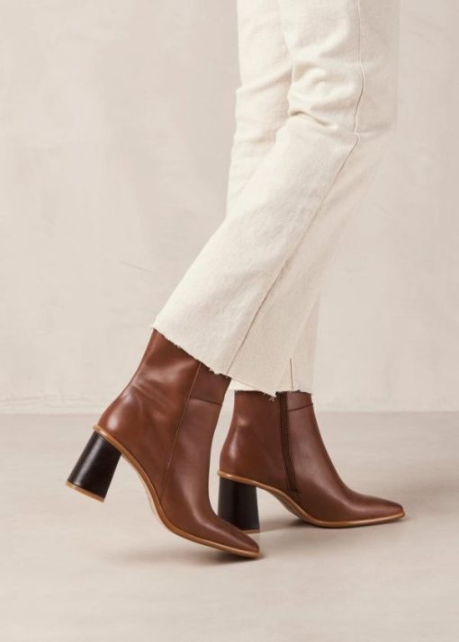 Theshoecabinet.shop500728faf7 4
