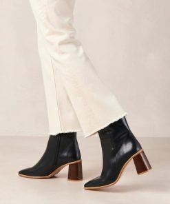 Theshoecabinet.shop5034031596 4