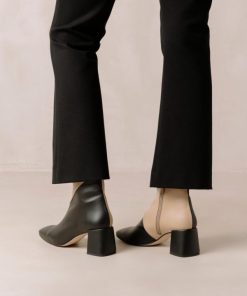 Theshoecabinet.shop5fe3ffdb2e 3