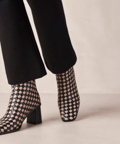 Theshoecabinet.shop66d78c3c49 5