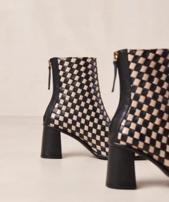 Theshoecabinet.shop66d78c3c49 8