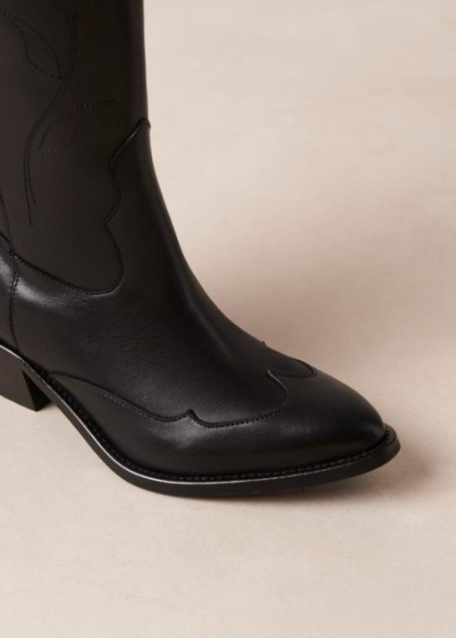 Theshoecabinet.shop66f4422595 6