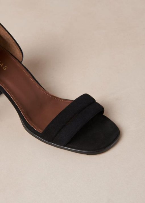 Theshoecabinet.shop6c2ac21321 7