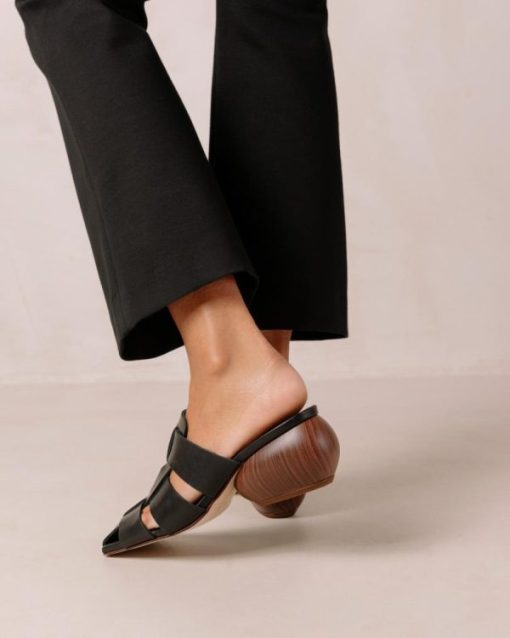 Theshoecabinet.shop6fb919eac0 1
