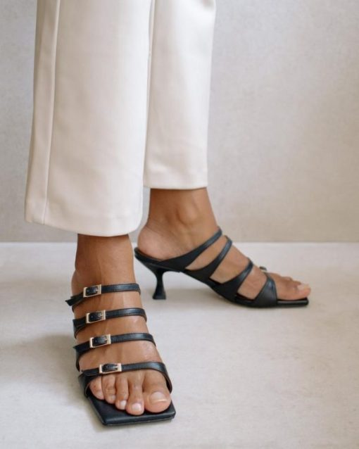 Theshoecabinet.shop7747daeb52 4