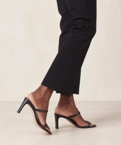 Theshoecabinet.shop81260c09a0 5