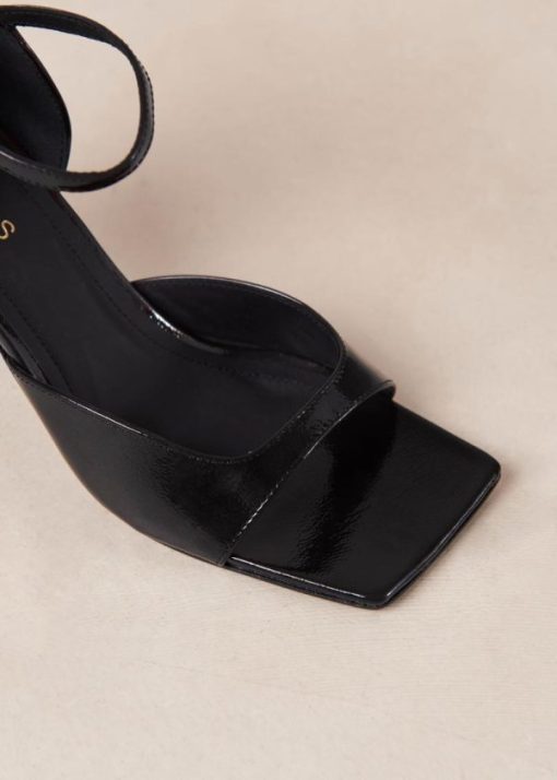 Theshoecabinet.shop85a80828a6 8