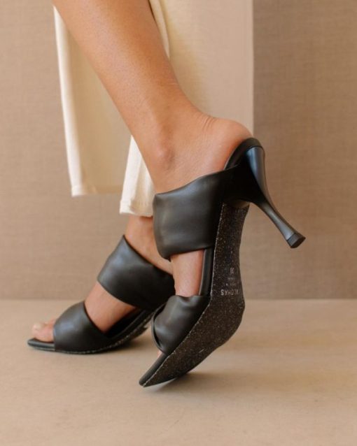 Theshoecabinet.shop875cc1cc3f 4
