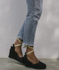 Theshoecabinet.shop8a767c1dc8 1