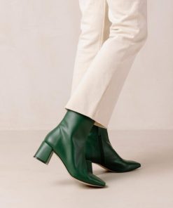 Theshoecabinet.shop913a6b9990 1