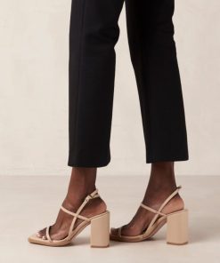 Theshoecabinet.shopa7c3cbd0b9 4