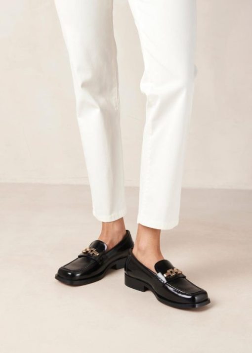 Theshoecabinet.shopb853b2b093 4