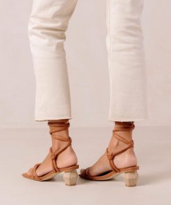 Theshoecabinet.shopc2a6883994 4