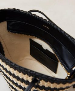 Theshoecabinet.shopd547979a04 8