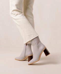 Theshoecabinet.shopd8831281b5 9