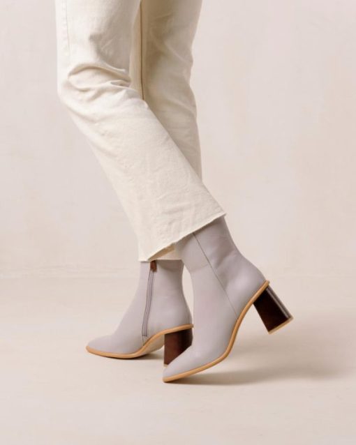 Theshoecabinet.shopd8831281b5 9