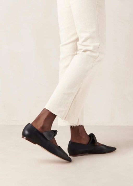 Theshoecabinet.shope16080311f 3