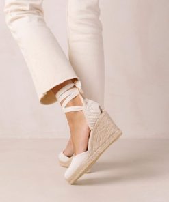 Theshoecabinet.shope34a13d65d 1