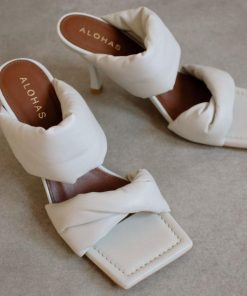 Theshoecabinet.shope821605355 3