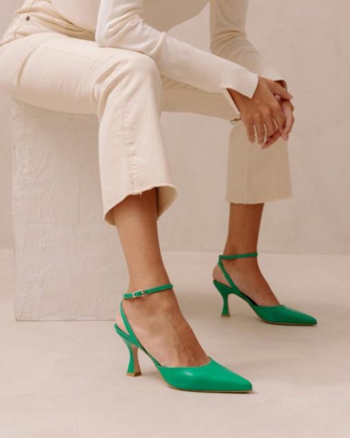 Theshoecabinet.shopeb12932cf3 7