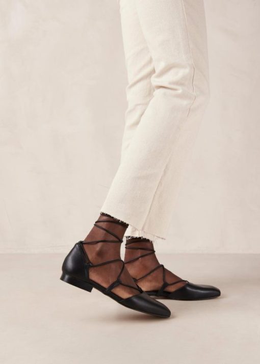 Theshoecabinet.shopeec976f8b8 4