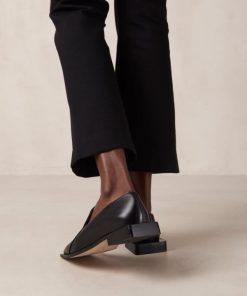 Theshoecabinet.shopf3fb901518 1