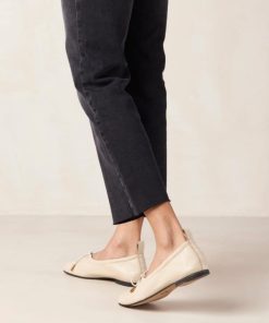 Theshoecabinet.shopf4c1e0c120 5