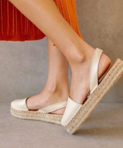 Theshoecabinet.shopfc783e9a69 2